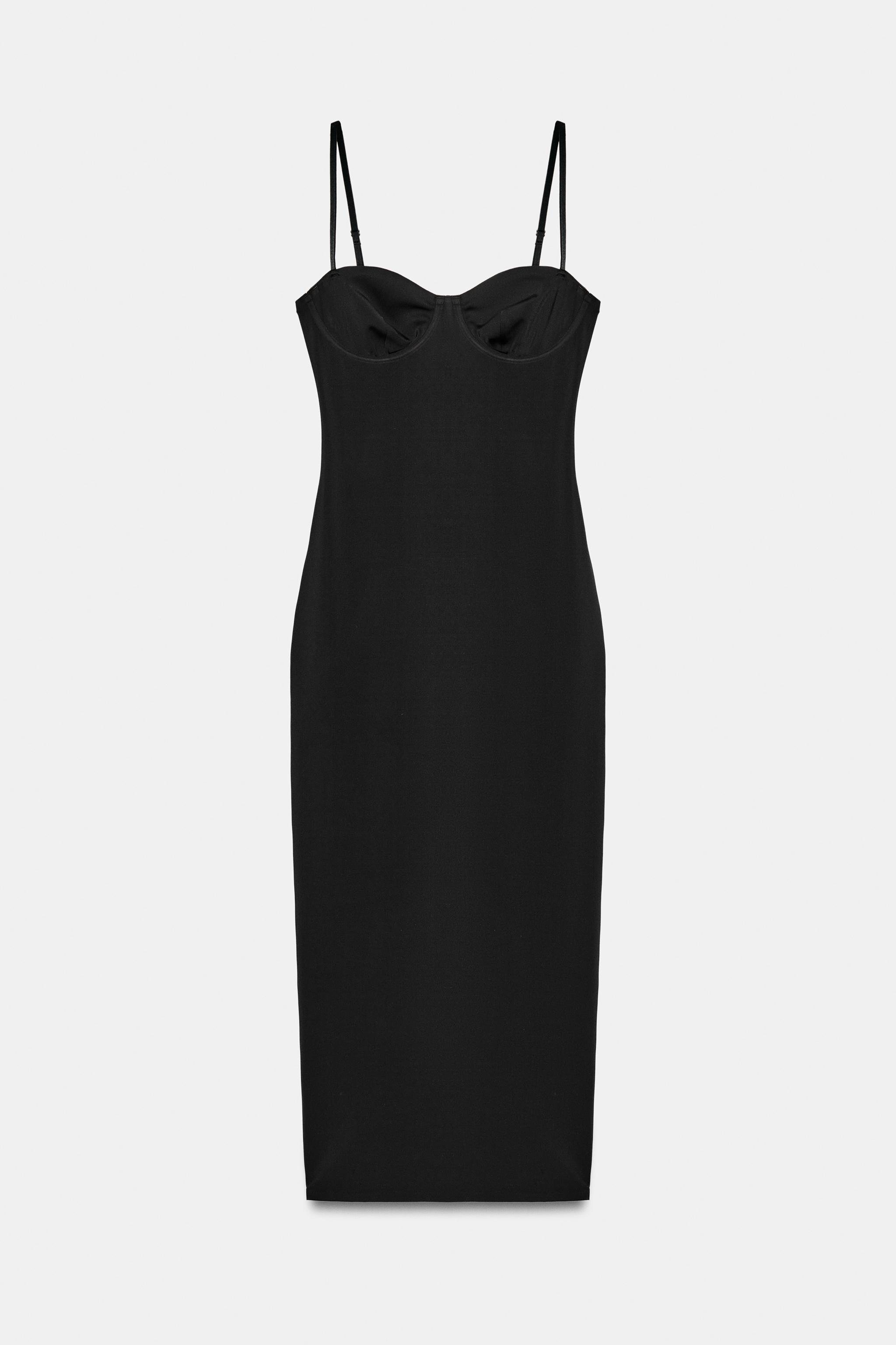 SWEETHEART NECKLINE DRESS